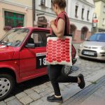 notesy i zeszyty, dekoracje z betonu, pamiątki z Opola, galeria biały kruk, rękodzieło, naturalne świece sojowe, kubki ceramiczne, ozdoby z ceramiki, plecaki i torby, Rękodzieło artystyczne, dekoracje florystyczne, Sklep galeria biały kruk, biżuteria artystyczna, maskotki dekoracyjne