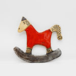Zawieszka ceramiczna "Koń na biegunach"