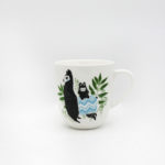 Kubek porcelanowy ecru "Mama Lama"
