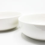 notesy i zeszyty, dekoracje z betonu, pamiątki z Opola, galeria biały kruk, rękodzieło, naturalne świece sojowe, kubki ceramiczne, ozdoby z ceramiki, plecaki i torby, Rękodzieło artystyczne, dekoracje florystyczne, Sklep galeria biały kruk, biżuteria artystyczna, maskotki dekoracyjne