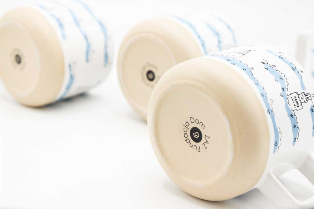 Kubek ceramiczny "Wieże Opola w chmurach"