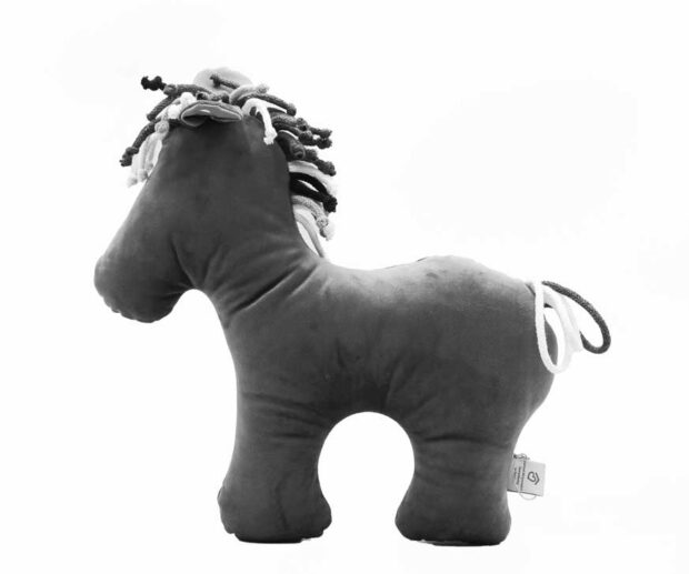 Maskotka "Szary Konik"