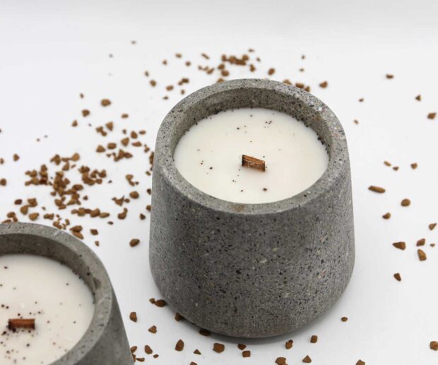 Świeca sojowa w betonie "Kawa Latte"