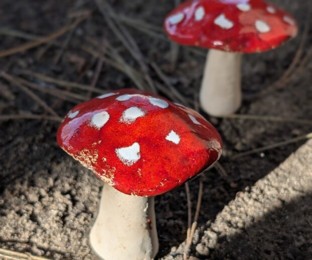 Figura ceramiczna "Muchomor"