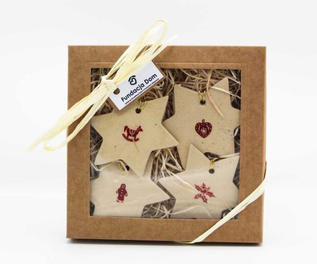 Zestaw zawieszek ceramicznych w pudełku "Święta"