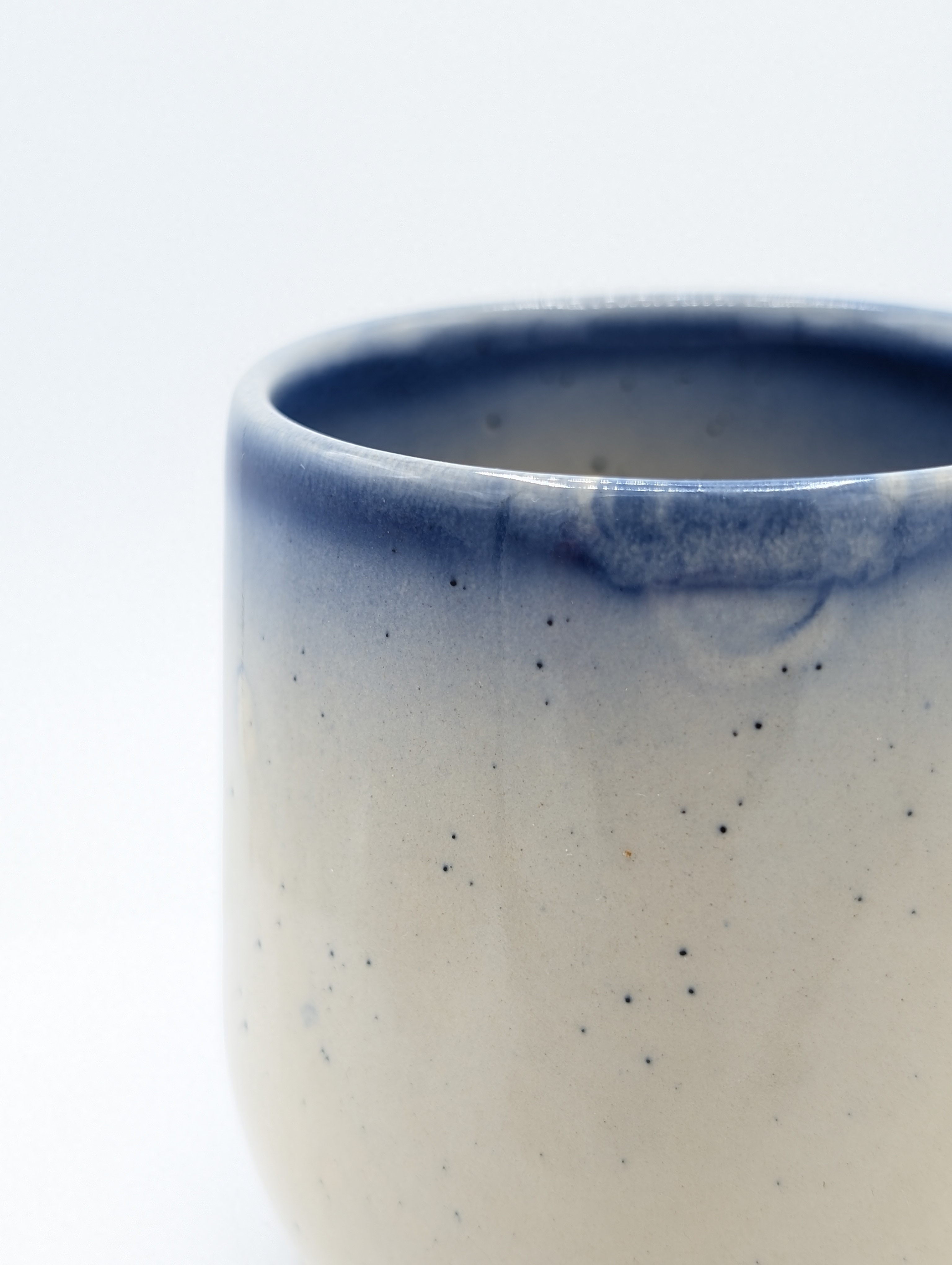 Kubek ceramiczny z uchem "Kobalt"